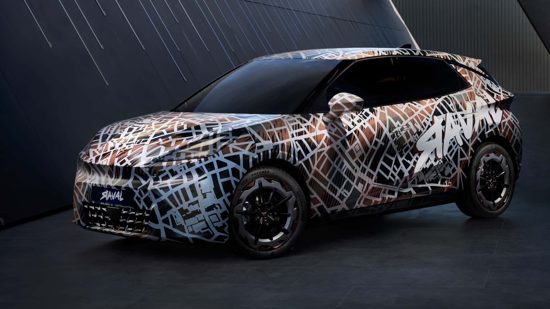 Cupra Raval вирішує проблему одноманітності малих електромобілів у Європі