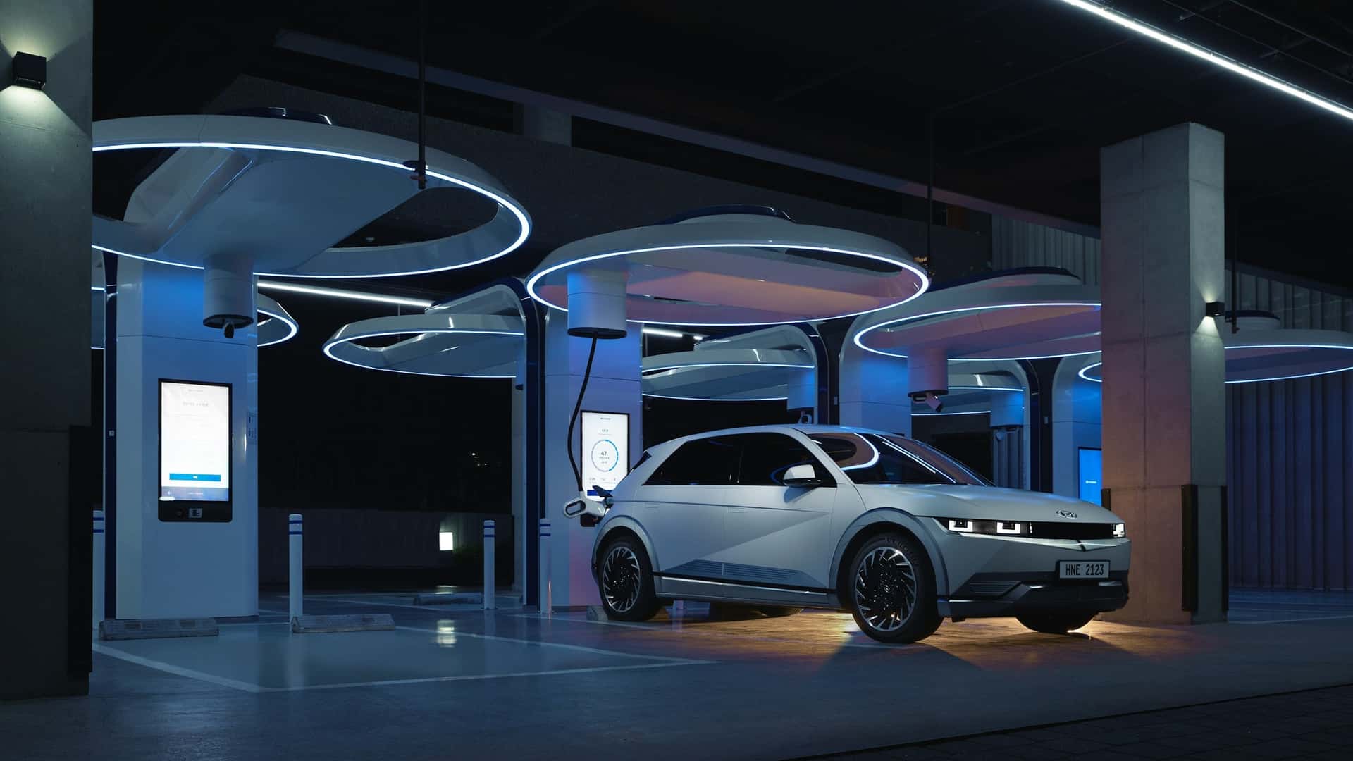 Hyundai прагне трьоххвилинної зарядки та швидкості у 400 кіловат