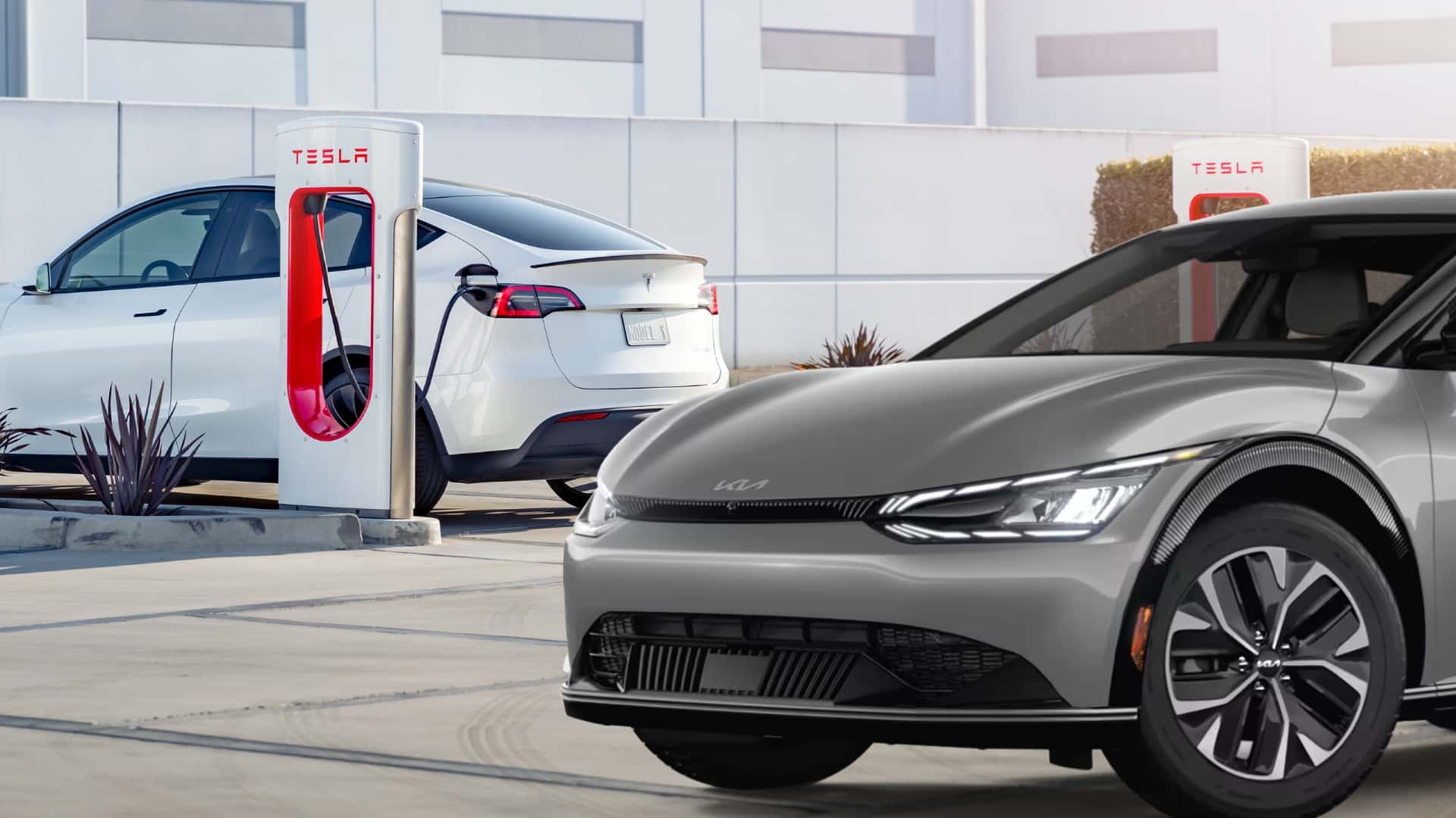 Hyundai та Kia не варто заряджати на Tesla Superchargers для швидкої зарядки