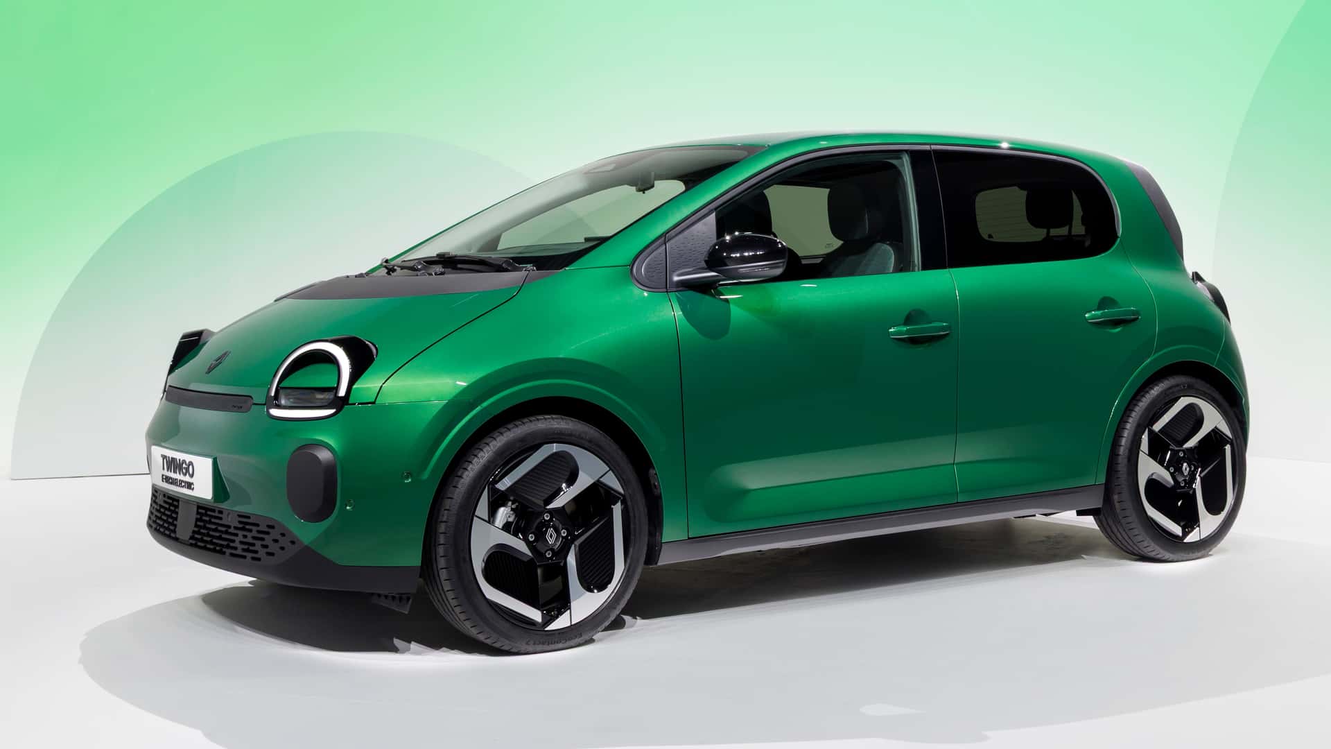 Retro Renault Twingo EV готується перевершити китайських конкурентів