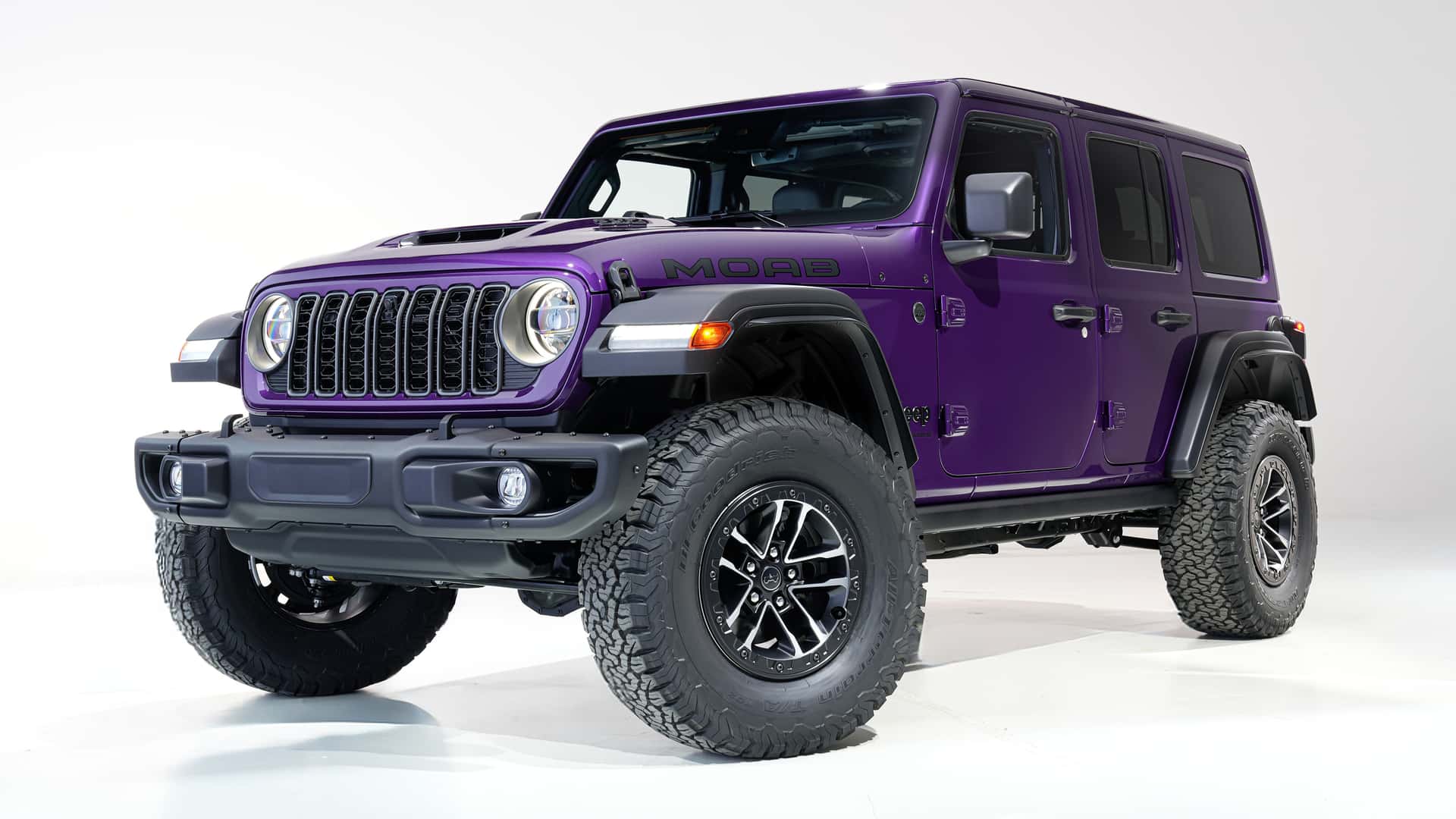 V-8 Jeep Wrangler повертається у 2026 році з нижчою ціною