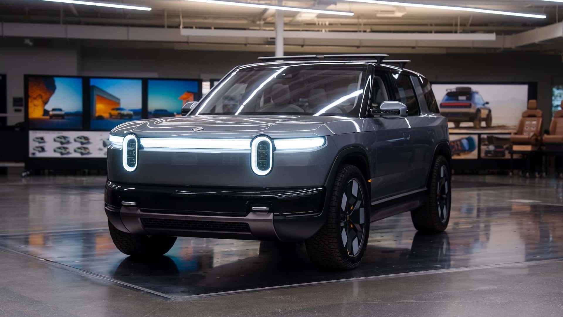 Скільки коштуватиме автопілот від Rivian для конкурентів Tesla і що він пропонує