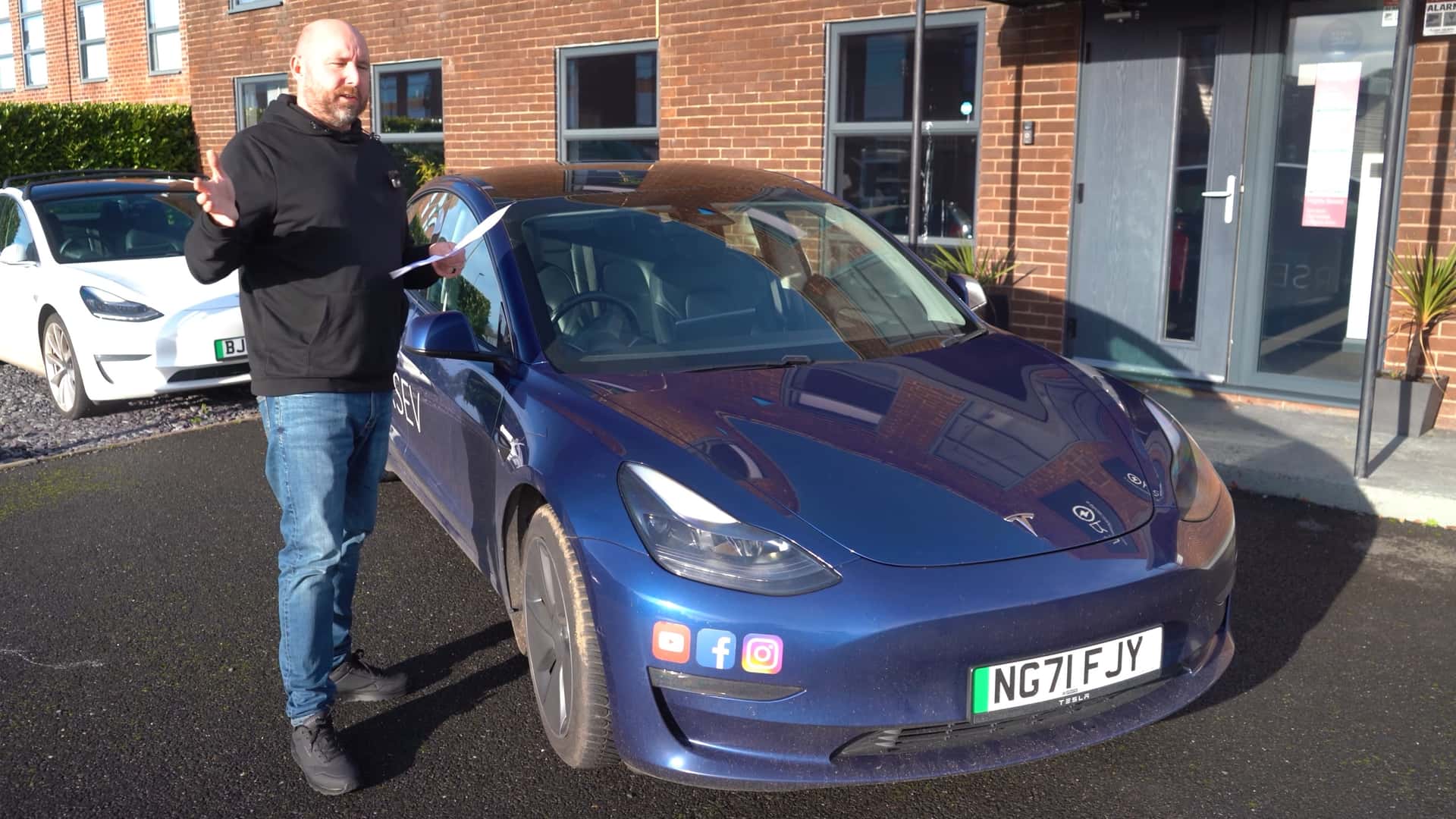 Що зламалося у Tesla Model 3 після 240 000 миль пробігу?