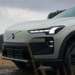Volvo EX60 Cross Country Versus Rivian R2