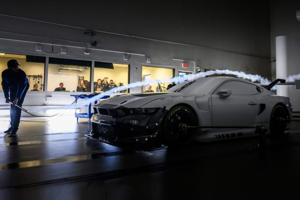 Форд Мустанг GT3 на межі важливих змін з оновленням Evo