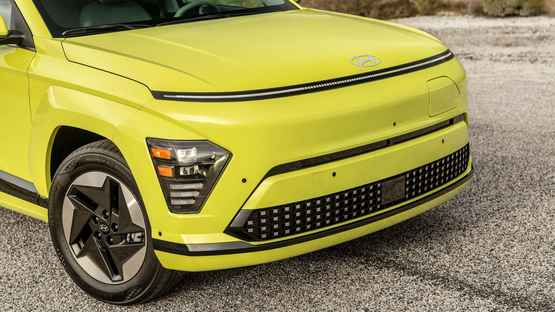 Hyundai Kona Electric припиняє виробництво моделі 2026 року