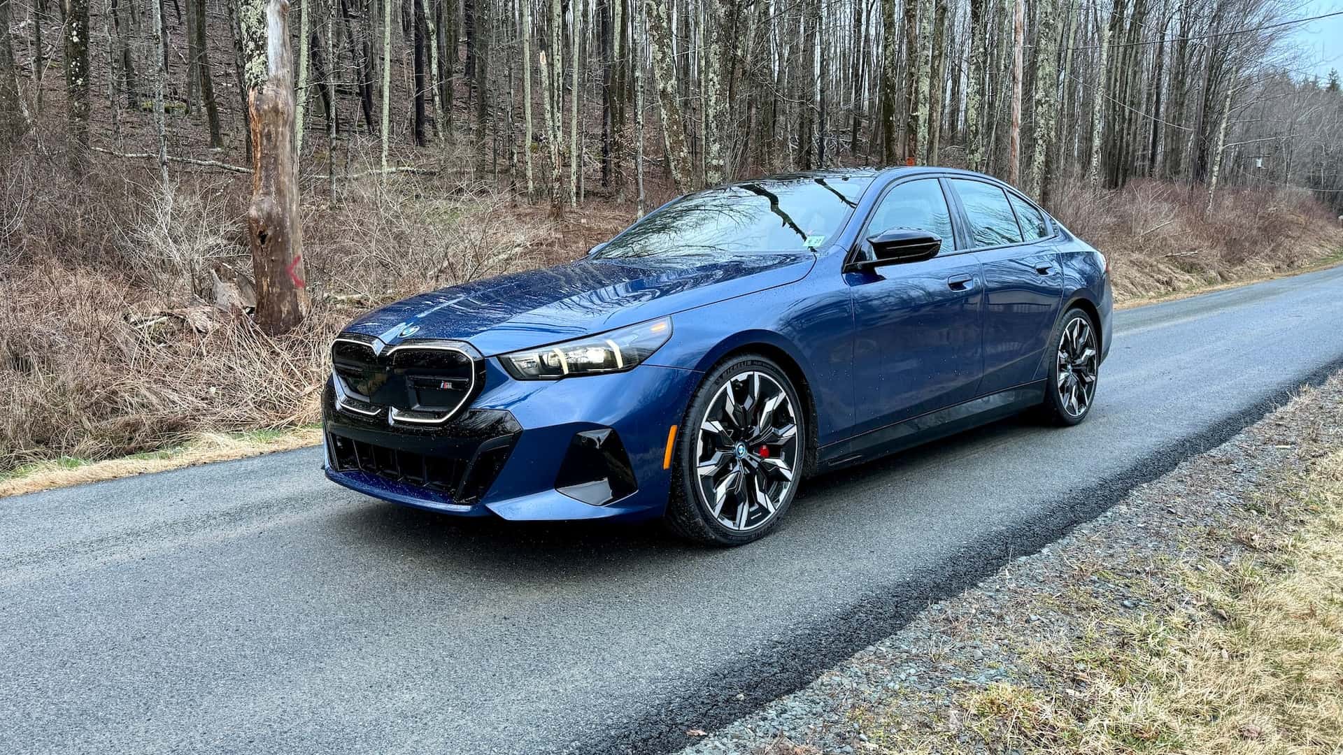 Першим BMW з зарядним портом NACS стала не iX3 чи i3