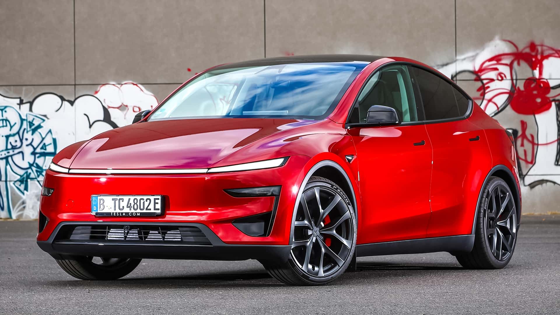 Tesla відновлює ріст продажів у Європі після 13 місяців спаду