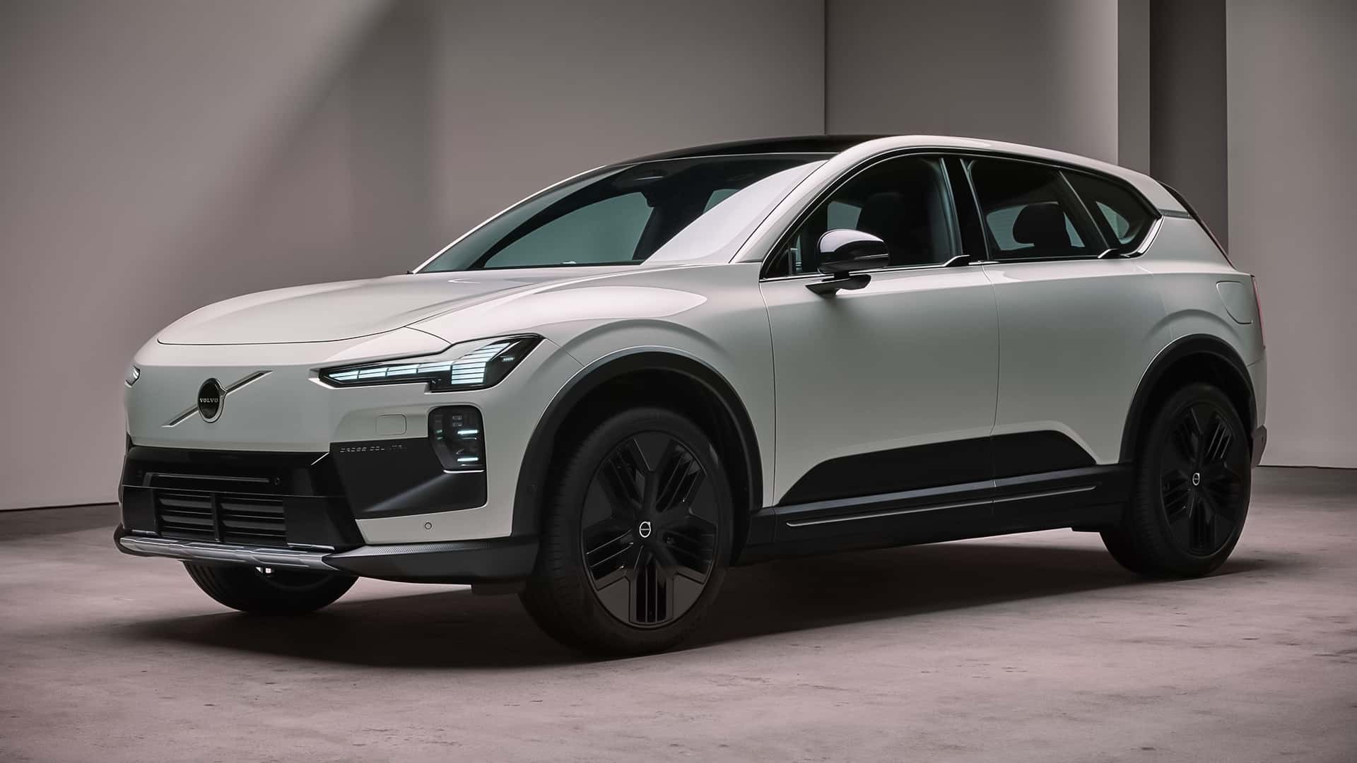 Високий попит на Volvo EX60 стимулює збільшення виробництва до 2026 року