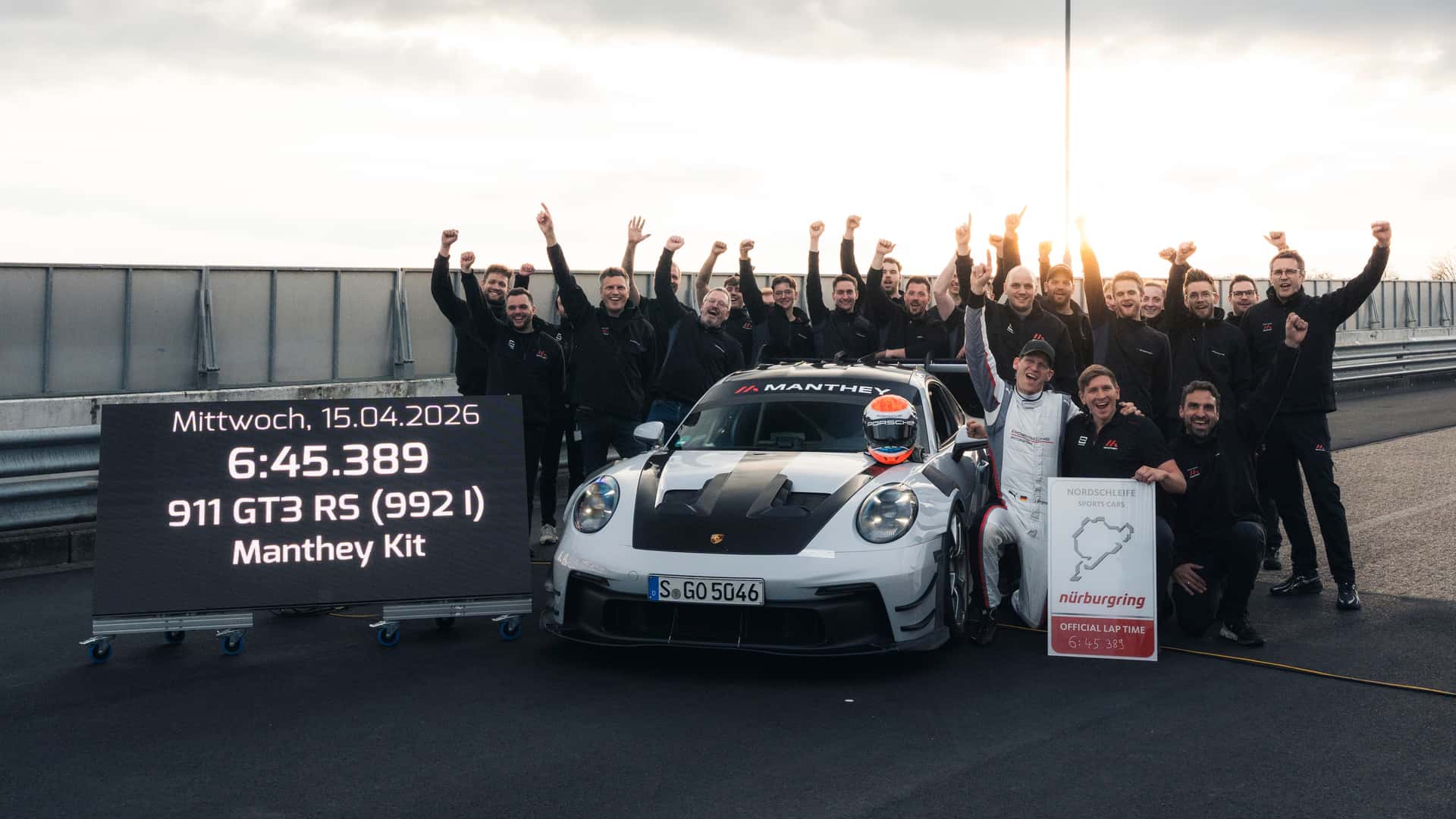 Porsche 911 GT3 RS з пакетом Manthey встановлює час на колі Nürburgring