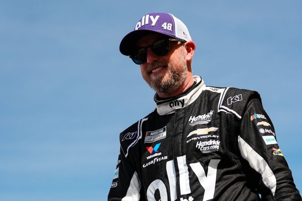 Алекс Бовмен у ролі заміни: виклики від Джастіна Аллгера