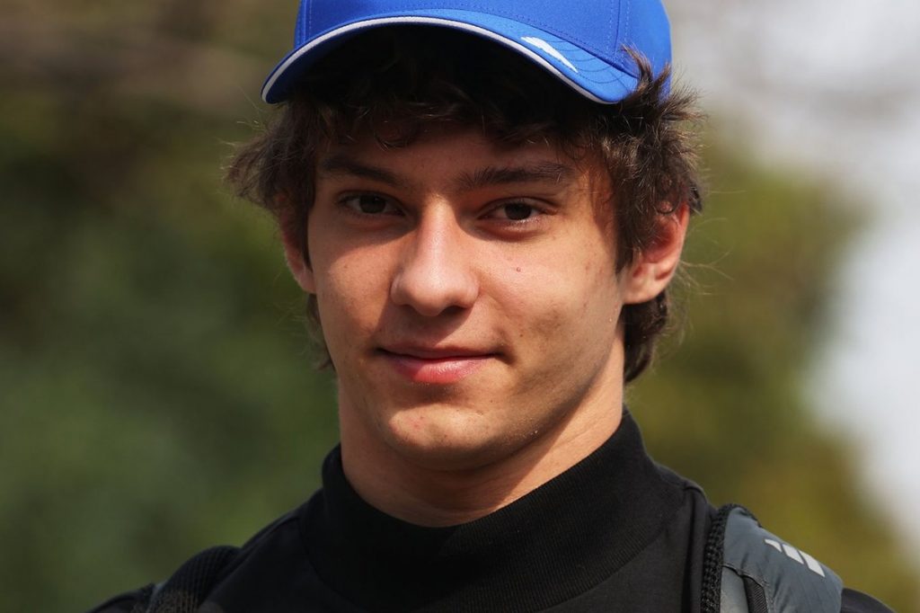 Чесність Кімі Антонеллі з медіа зазнає змін, вважає Девід Култгард