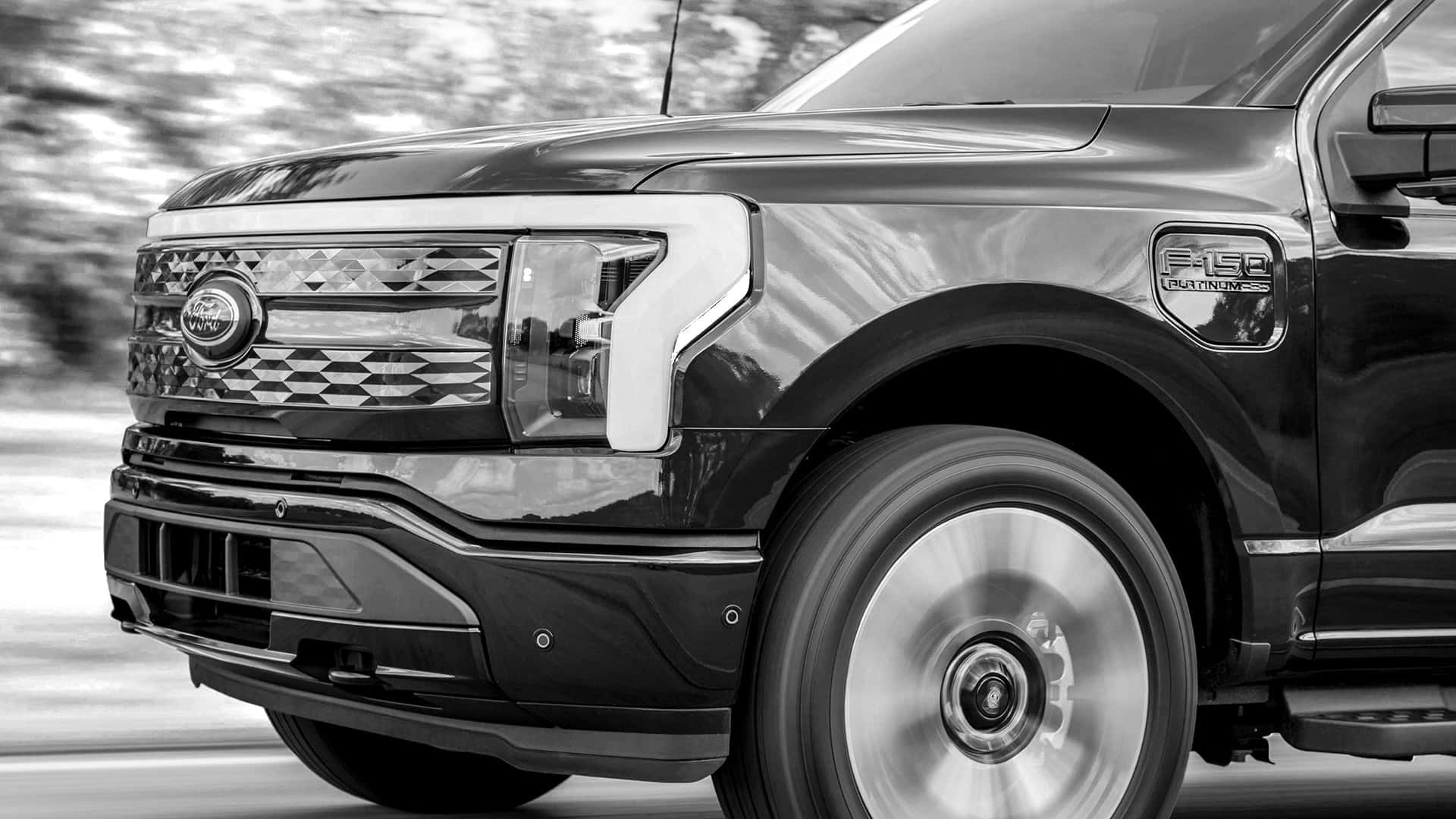 Високі ціни на пальне сприяють зростанню продажів електромобілів по всьому світу