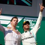 Льюїс Хемілтон отримав похвалу від Джеймса Воула за управління поразкою у чемпіонаті 2021 року