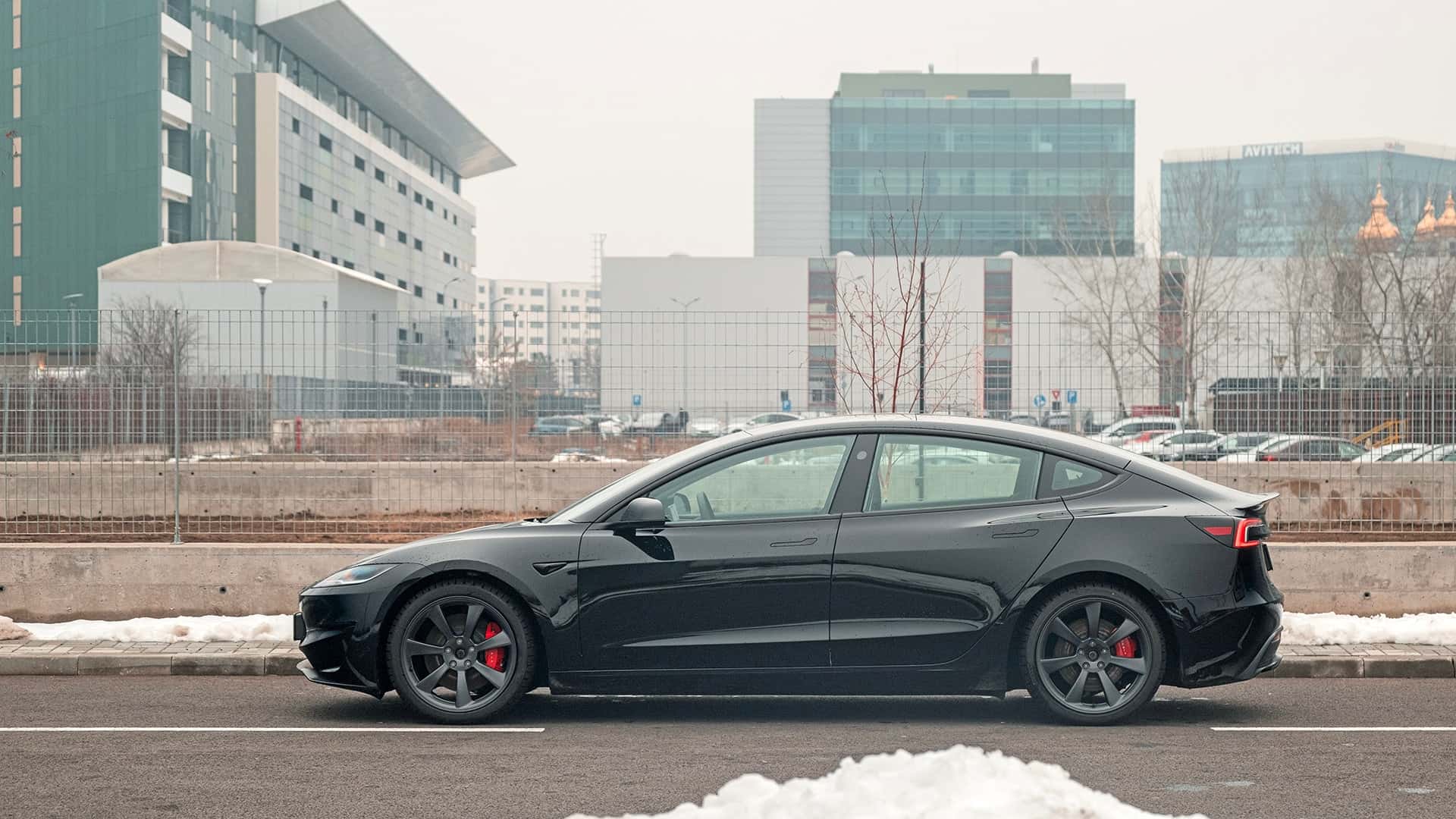 Стрімке зростання продажів Tesla в Кореї показує інтерес до електромобілів