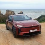 Toyota C-HR Plus огляд та враження