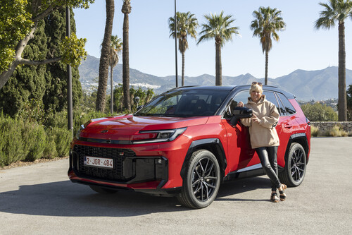 Тест-драйв Toyota RAV4: Спокійна рішучість