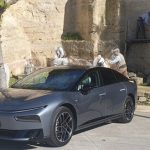 Xpeng P7 Plus огляд великої електролімузини