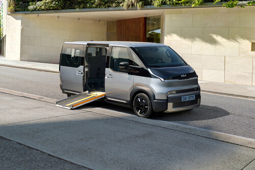 Kia PV5 для людей з обмеженими можливостями