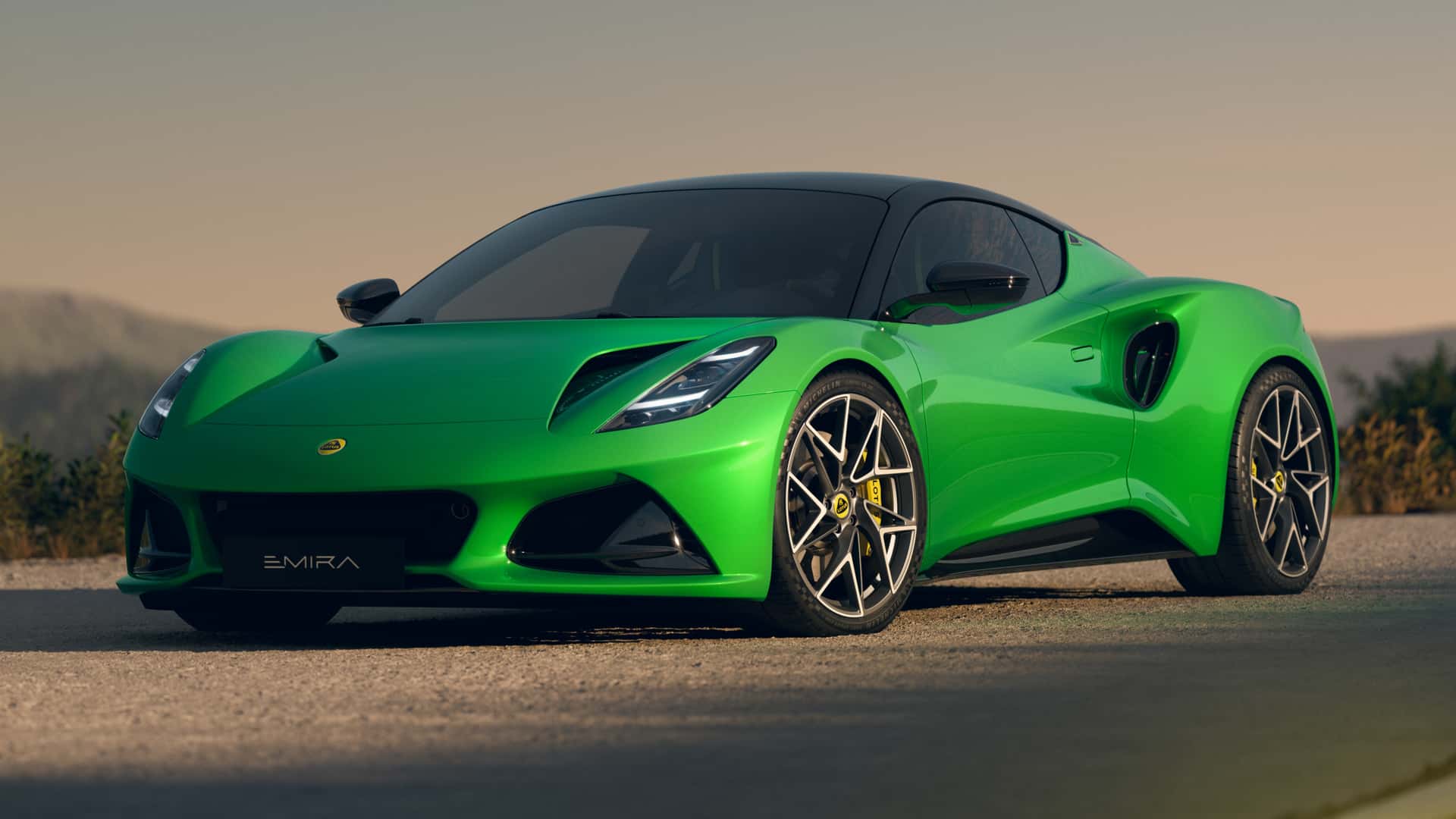 Lotus Emira: більше потужності та менша вага