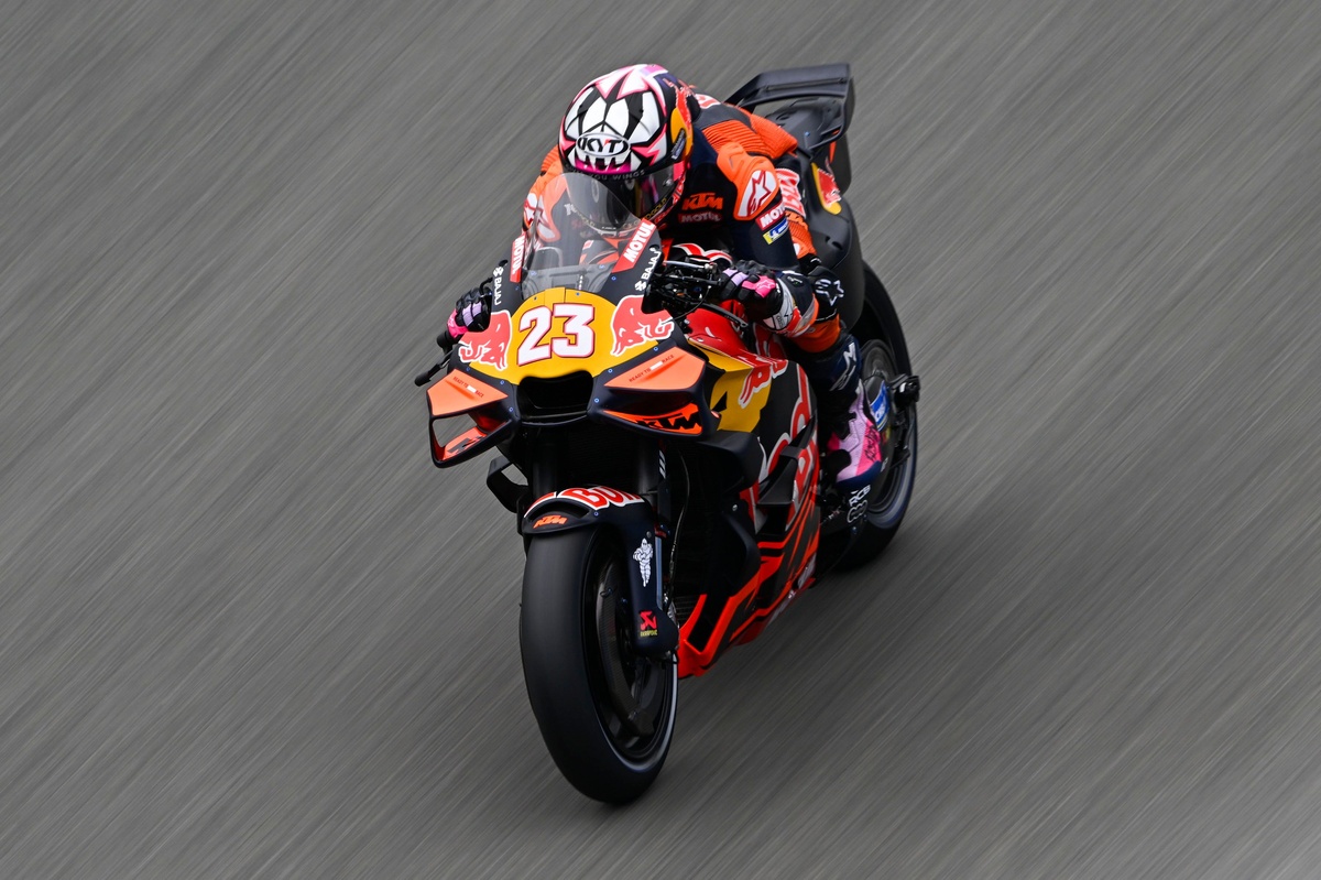 Tech3 на межі вибору між KTM та Honda для угоди в MotoGP 2027