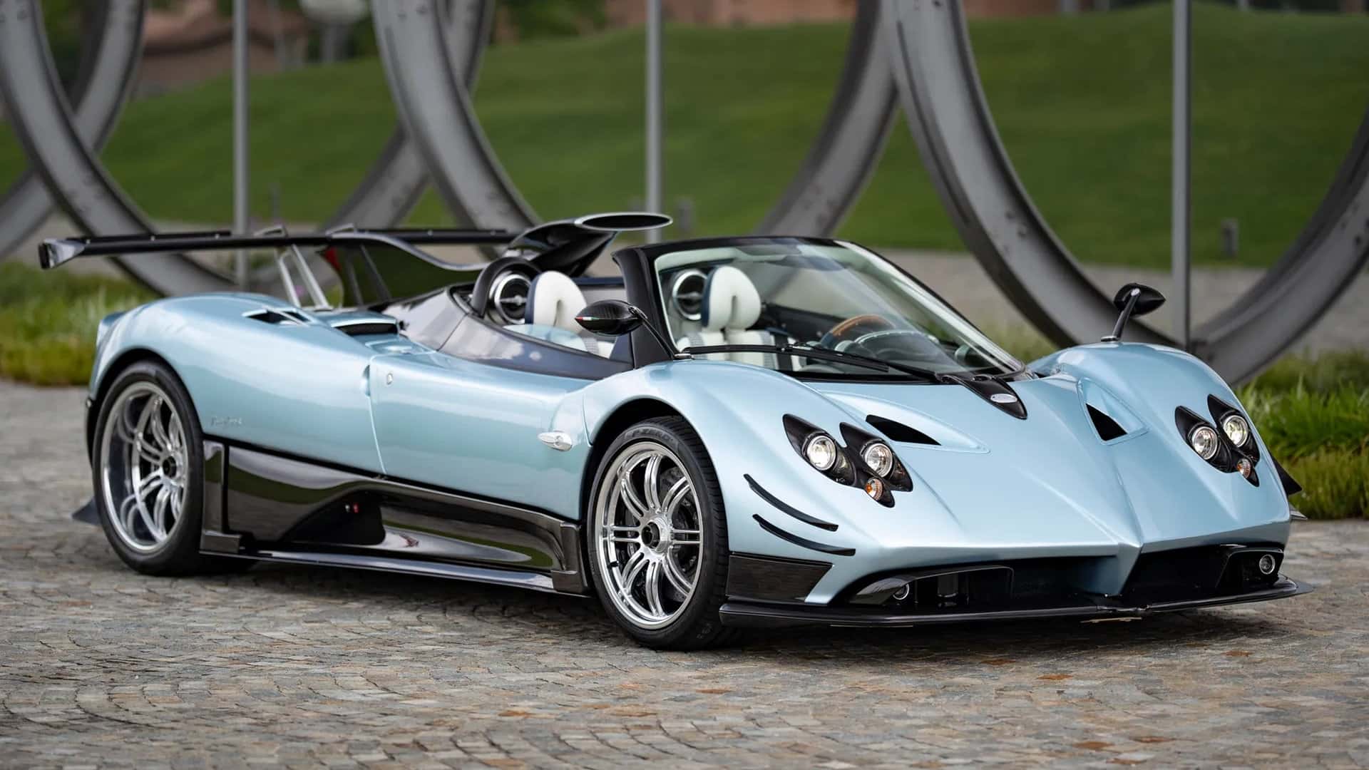 The Resilience of the Pagani Zonda