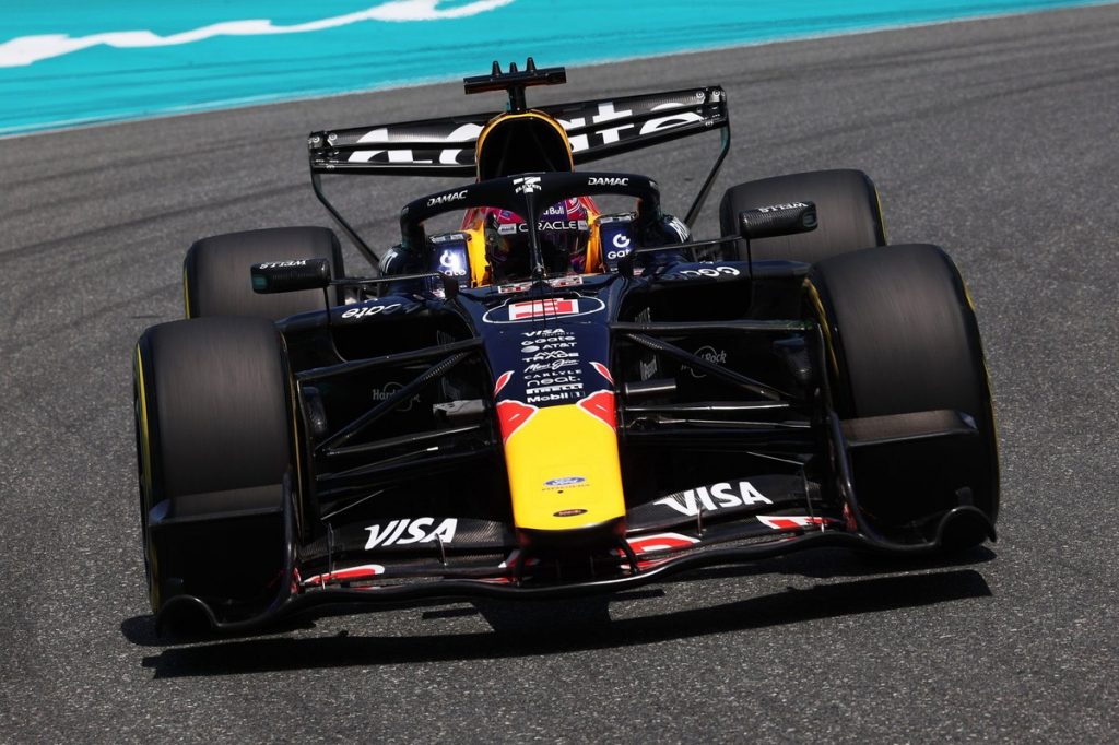 Вертстаппен розкриває прихований фактор, що сприяв перевороту Red Bull у Формулі-1