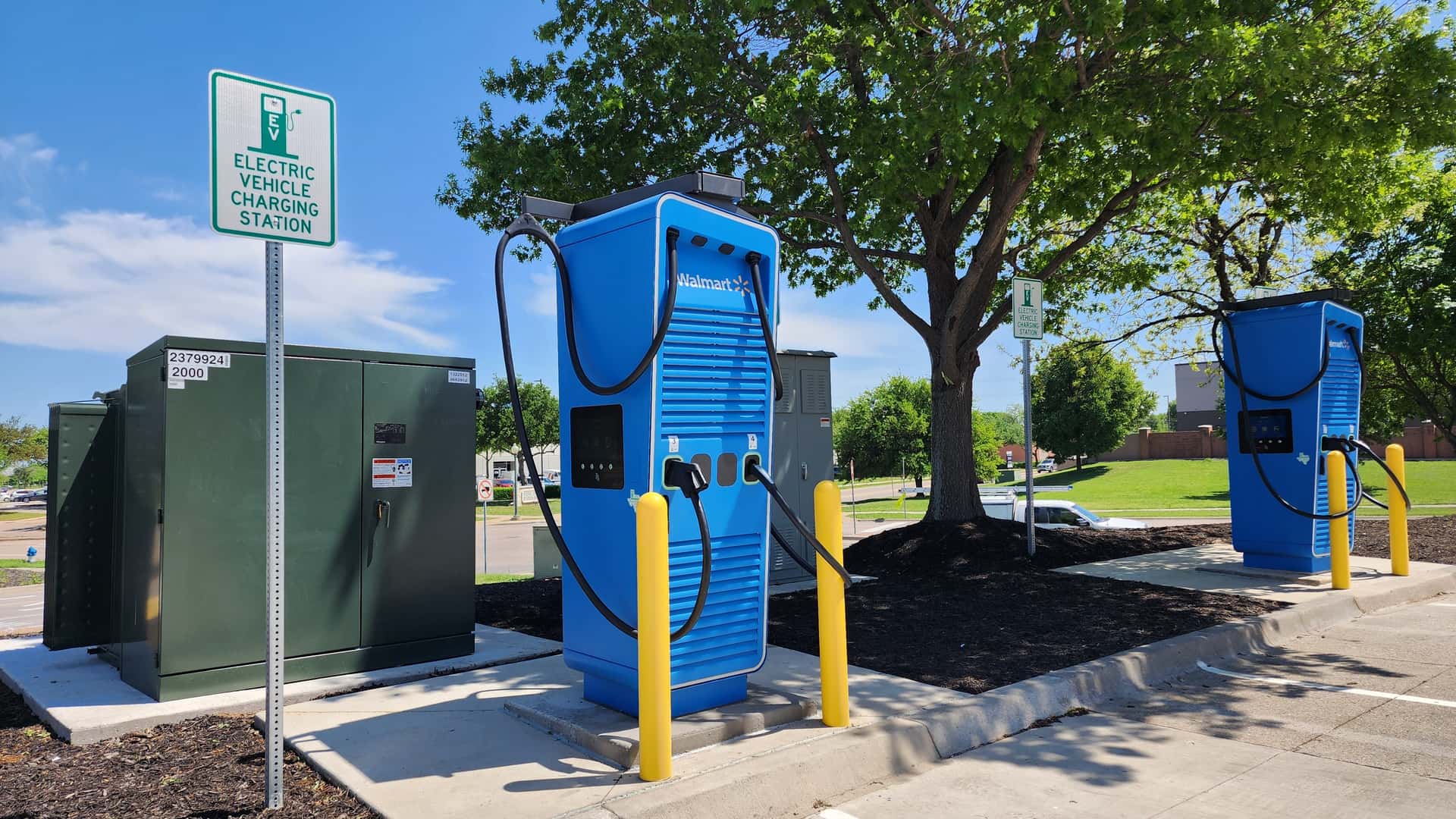 Walmart Enhances EV Charging Payment and Costs