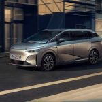 Xpeng X9 новий розкішний ван з потужністю