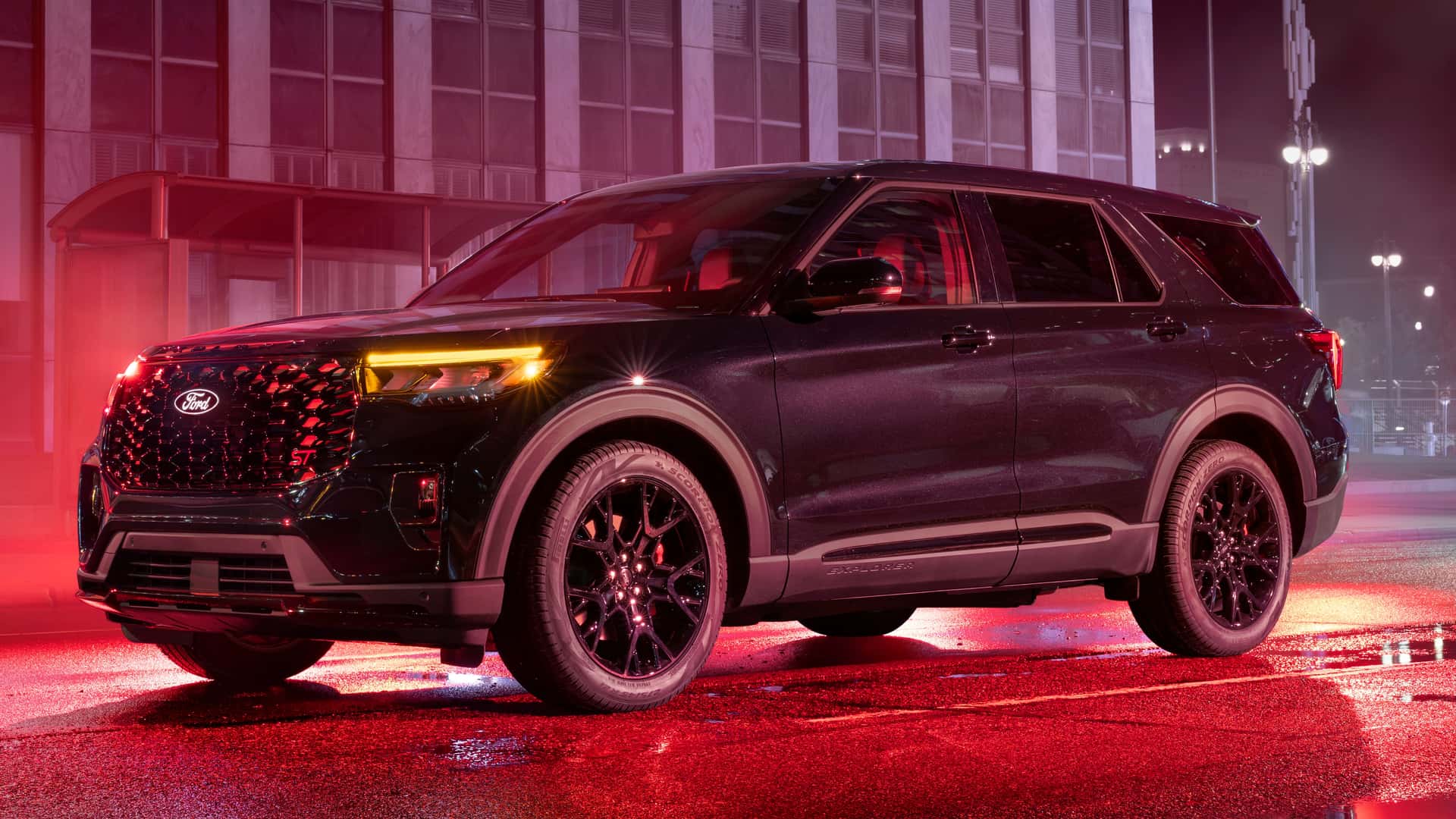 Новий Ford Explorer ST 2027 отримав темний пакет для загадкового вигляду