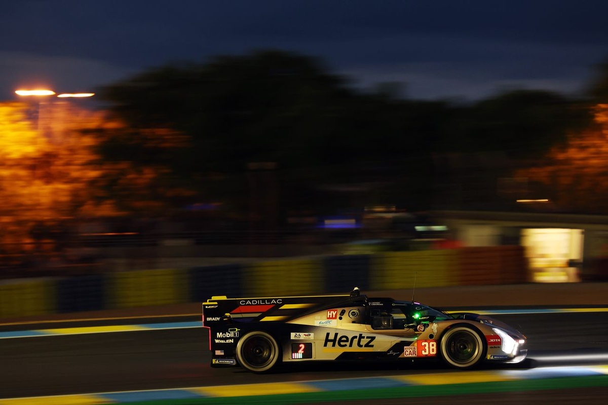 Cadillac вириває поул-позицію у BMW на Le Mans 24h з перевагою 0,005 секунди