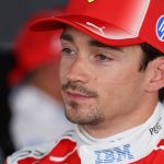 Ferrari представляє спеціальний гоночний костюм Шарля Леклера для Гран-прі Монако