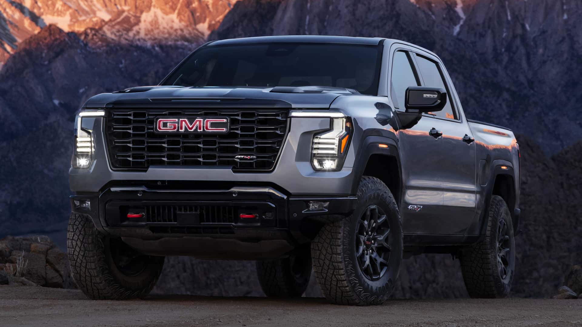 Нова версія GMC Truck отримала значні зміни дизайну