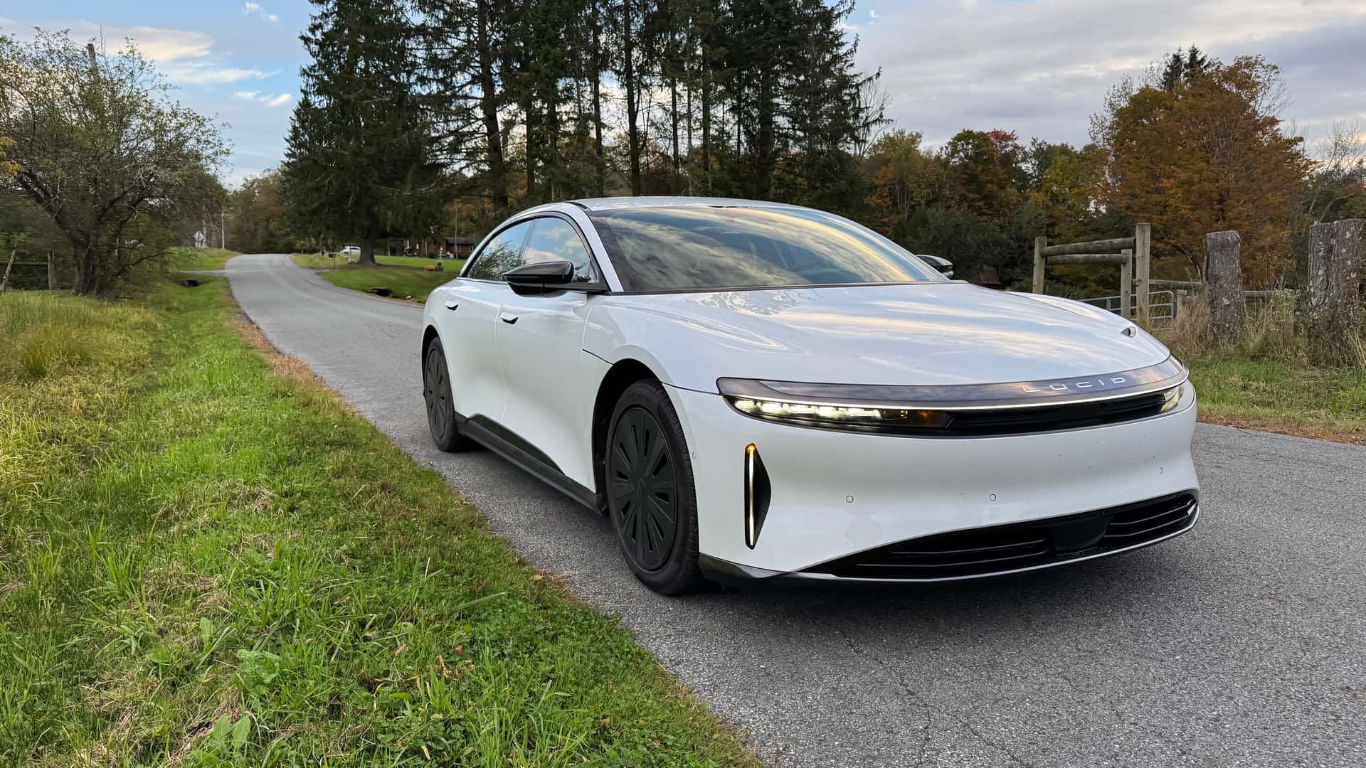 Lucid Recalls Affordable EV Over Power Loss