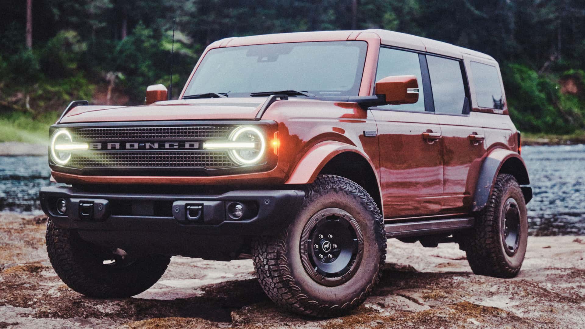 Новий Ford Bronco з двигуном Raptor та пакетом Sasquatch