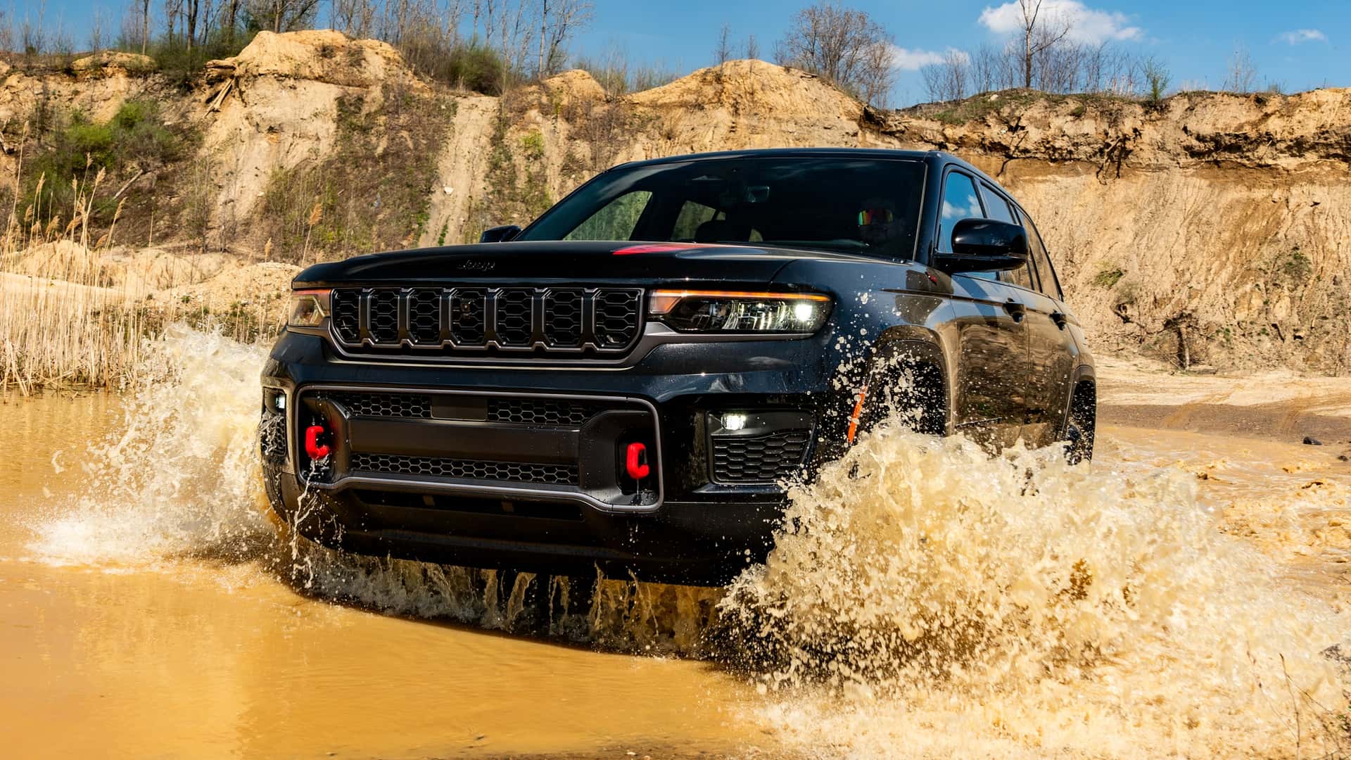 З поверненням у 2027 році: Брутальне оздоблення Jeep Grand Cherokee