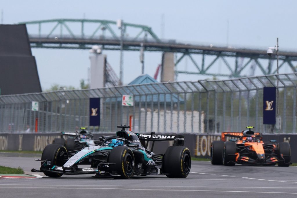 McLaren аналізує причини втрат перед Mercedes на прямих ділянках траси