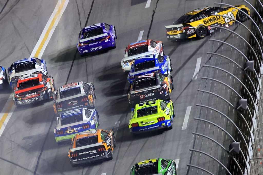 Нова Атланта NASCAR створена для хаосу