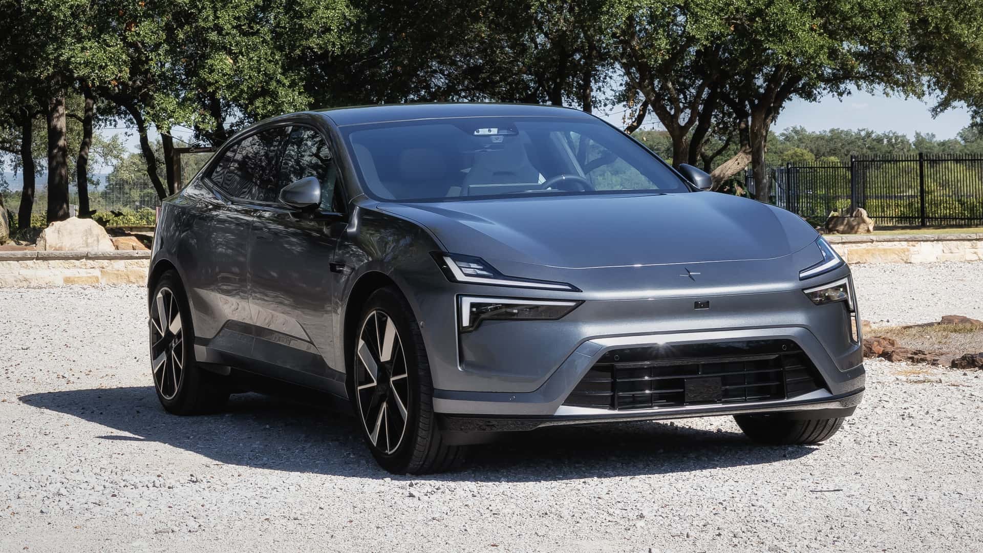 Знижка у $25,000 на автомобіль Polestar 4: вигідна пропозиція для шанувальників бренду
