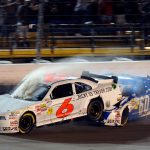 Незабутній фініш однієї з найдивніших гонок в історії NASCAR на Айові