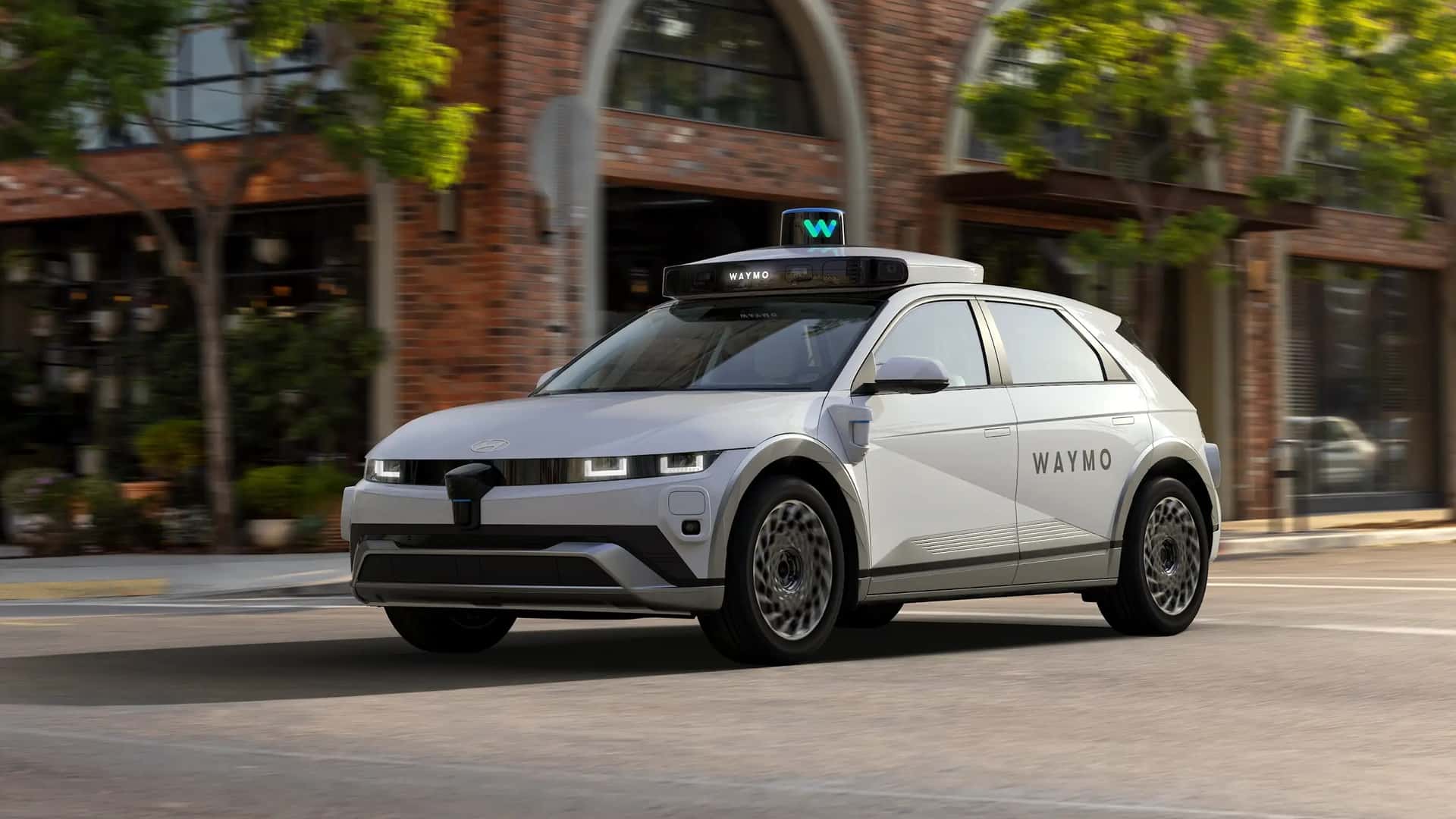 Hyundai будує тисячі роботаксі в умовах уповільнення ринку електромобілів