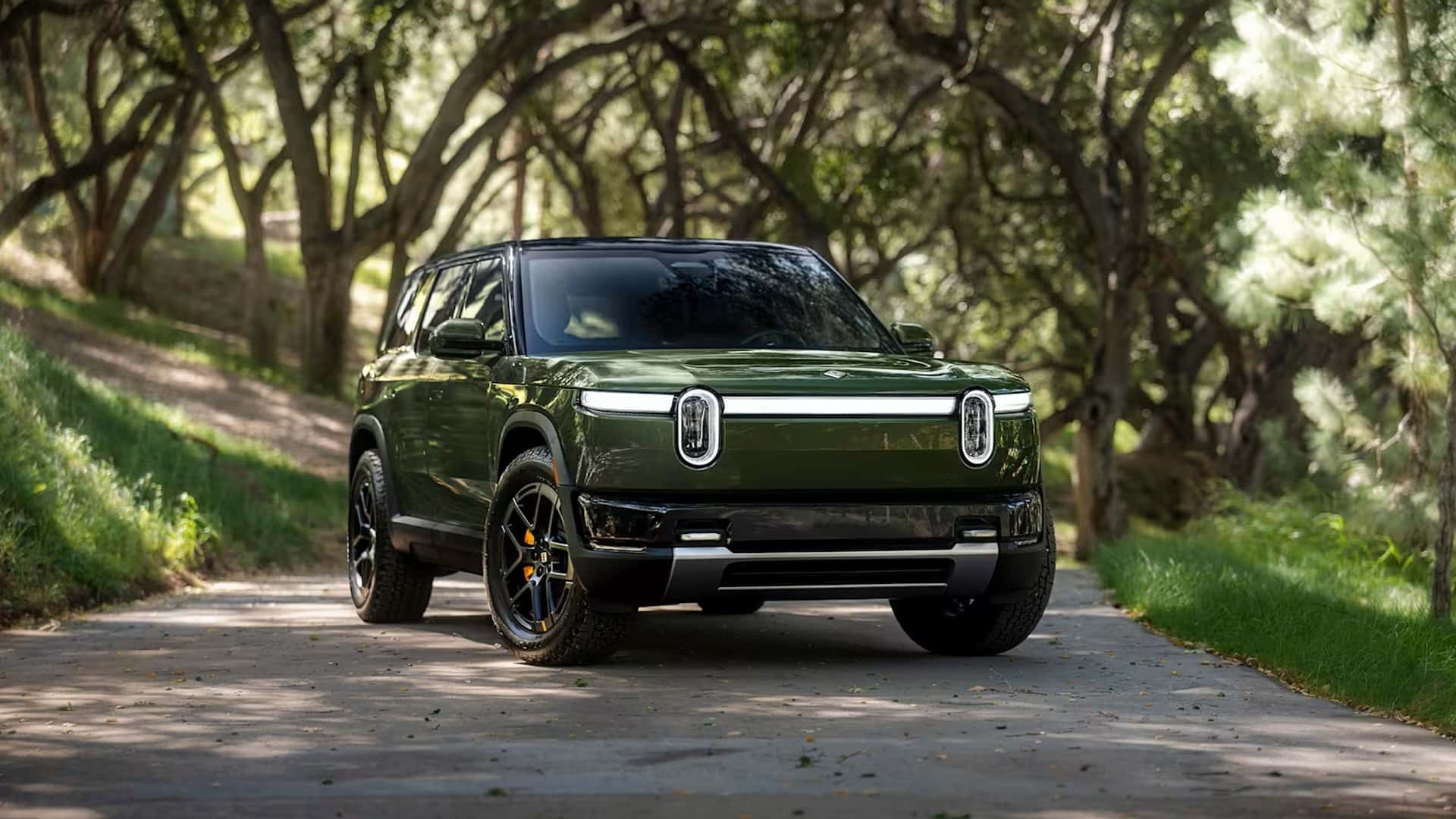 Rivian Deliveries Increase 45 Percent with R2